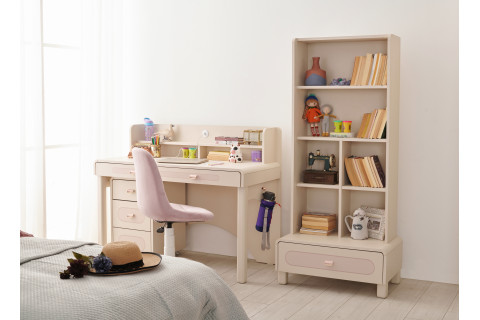 Ekin Luna Genç Odası