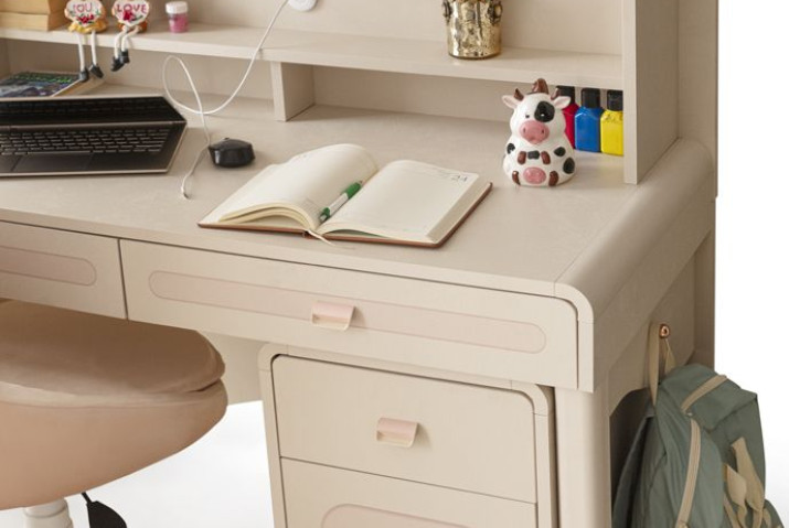 Luna Genç Odası Luna Genç Odası