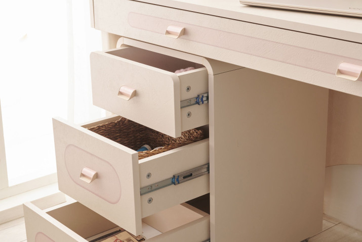 Luna Genç Odası Luna Genç Odası