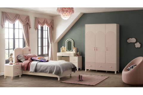 Ekin Luna Genç Odası